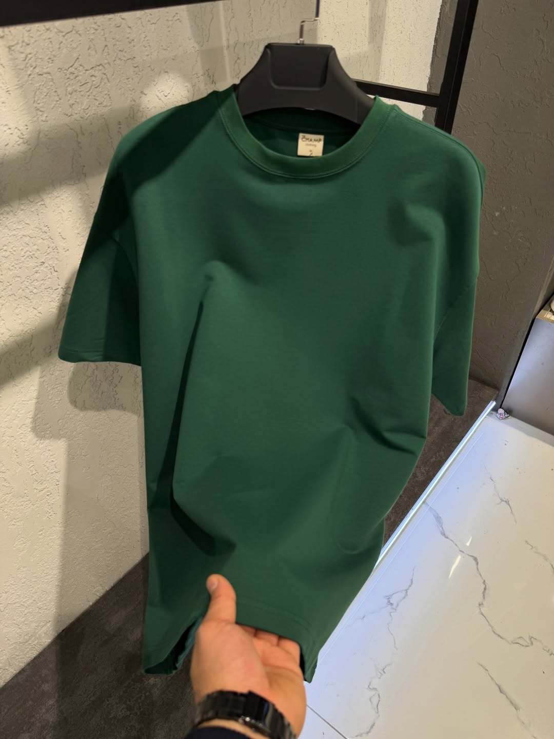 PULL OVER SIZE "THE CHAMP"