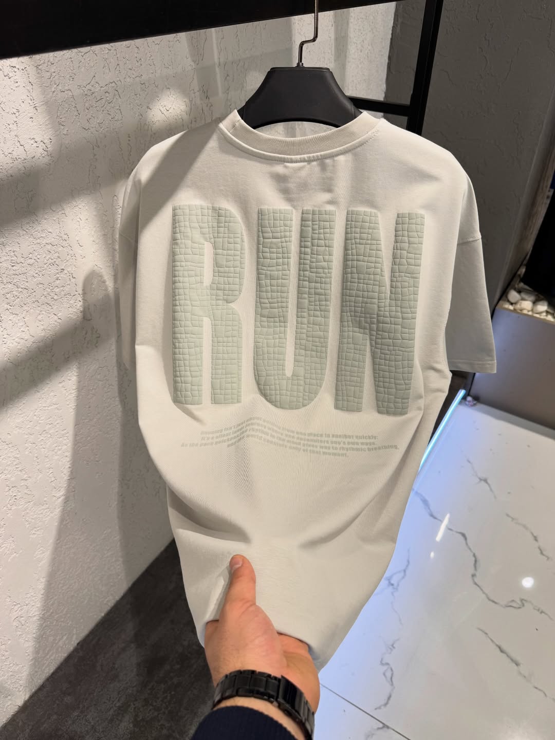 PULL OVER SIZE "THE CHAMP"