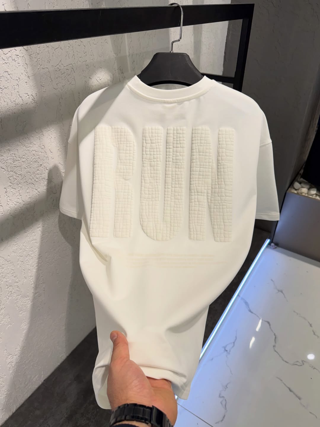 PULL OVER SIZE "THE CHAMP"
