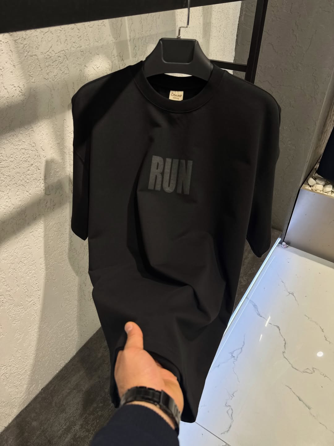 PULL OVER SIZE "THE CHAMP"