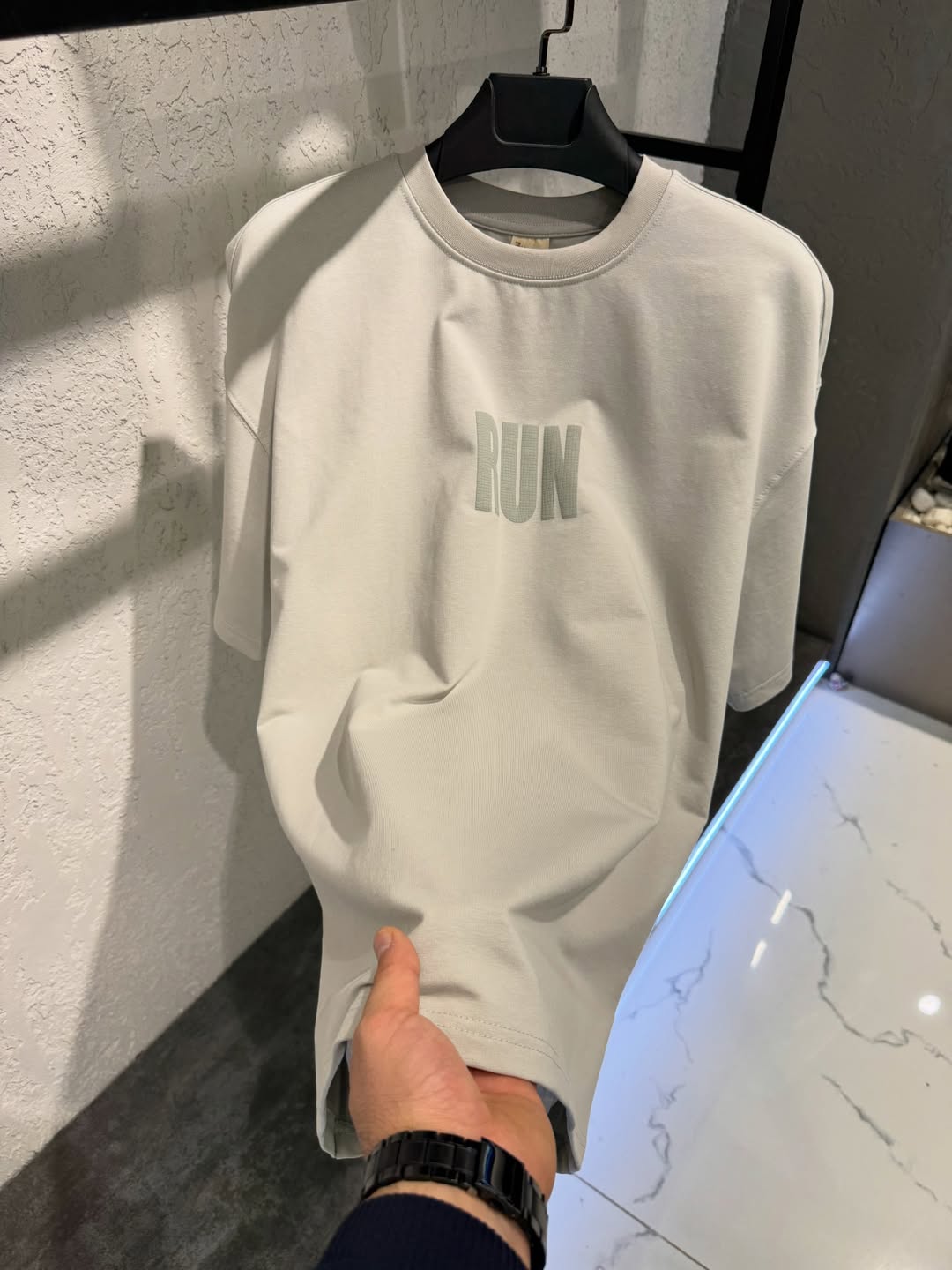 PULL OVER SIZE "THE CHAMP"