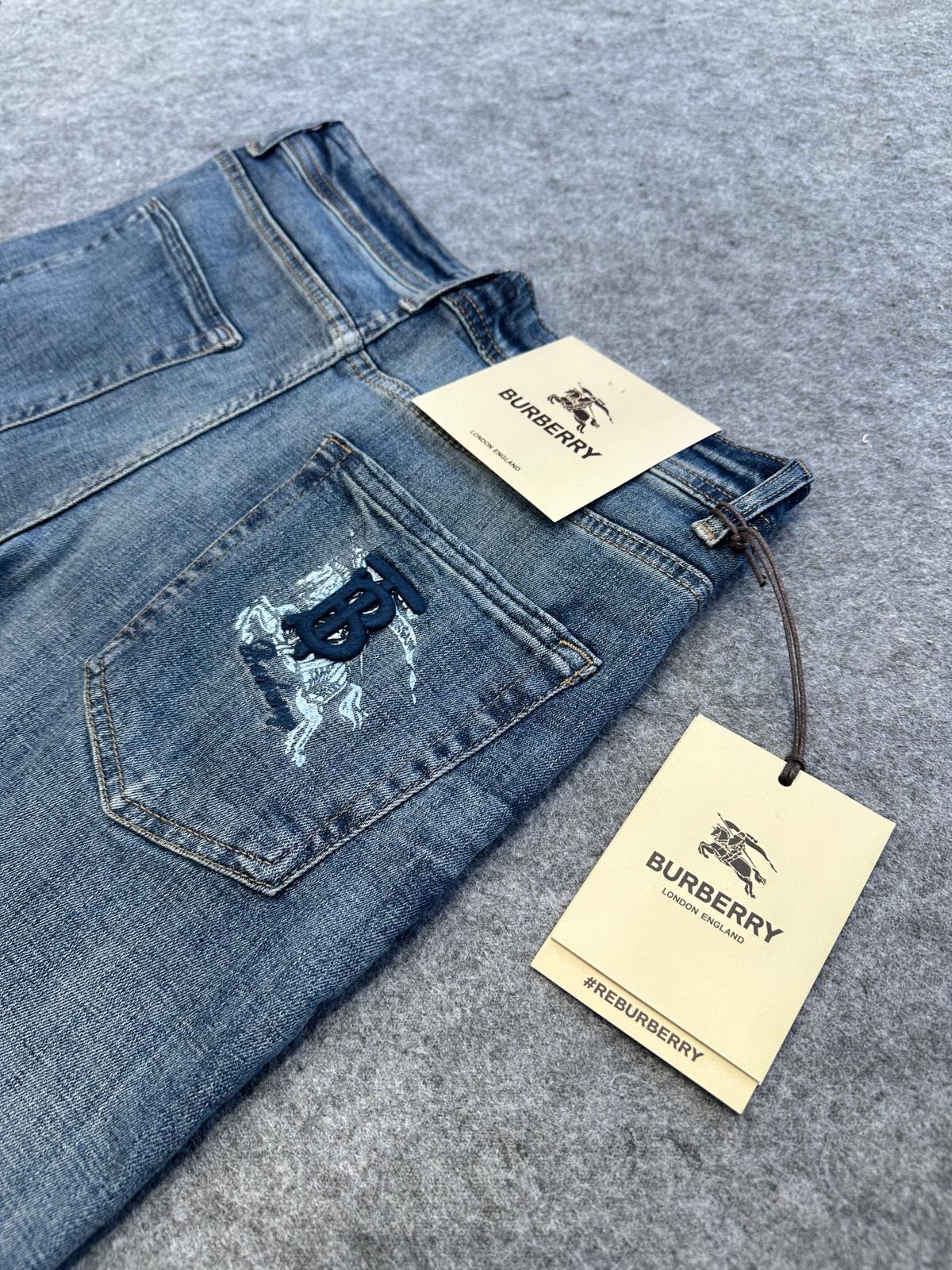 SHORT JEANS BURBERRY